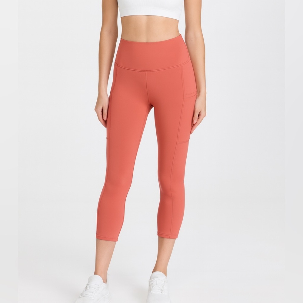 Brand new with tags! Women's High-Rise Coral Leggings